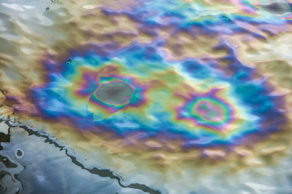 colorful pattern from oil on water